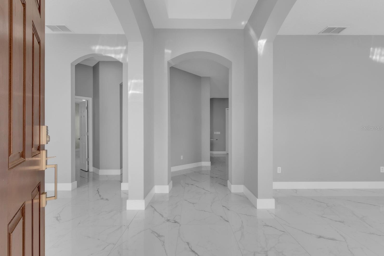 Image 19 of 59 For 9736 Osprey Landing Drive