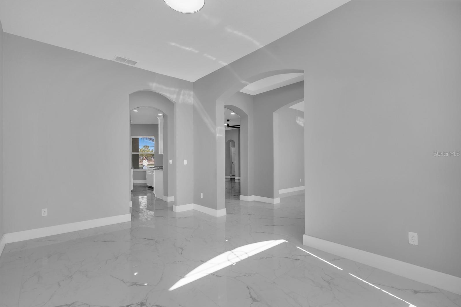 Image 21 of 59 For 9736 Osprey Landing Drive