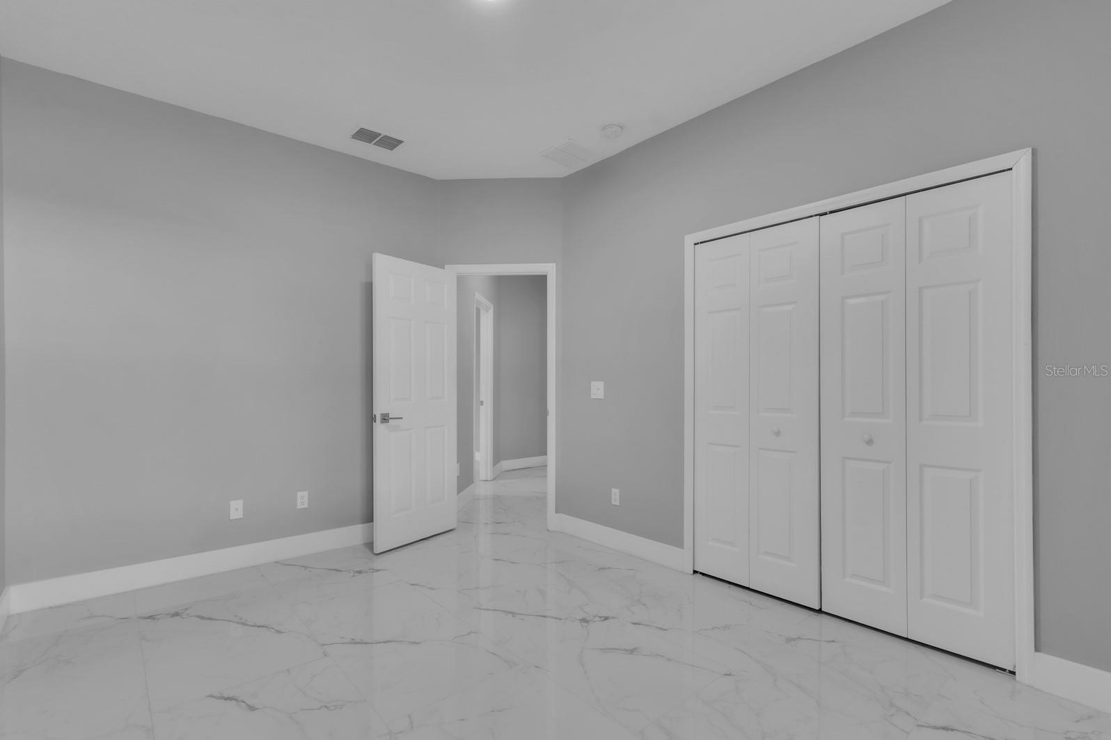 Image 36 of 59 For 9736 Osprey Landing Drive