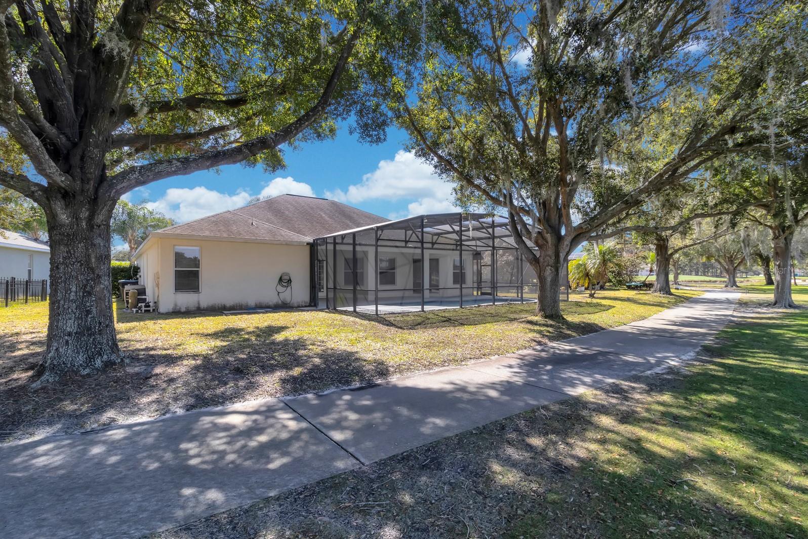 Image 45 of 59 For 9736 Osprey Landing Drive