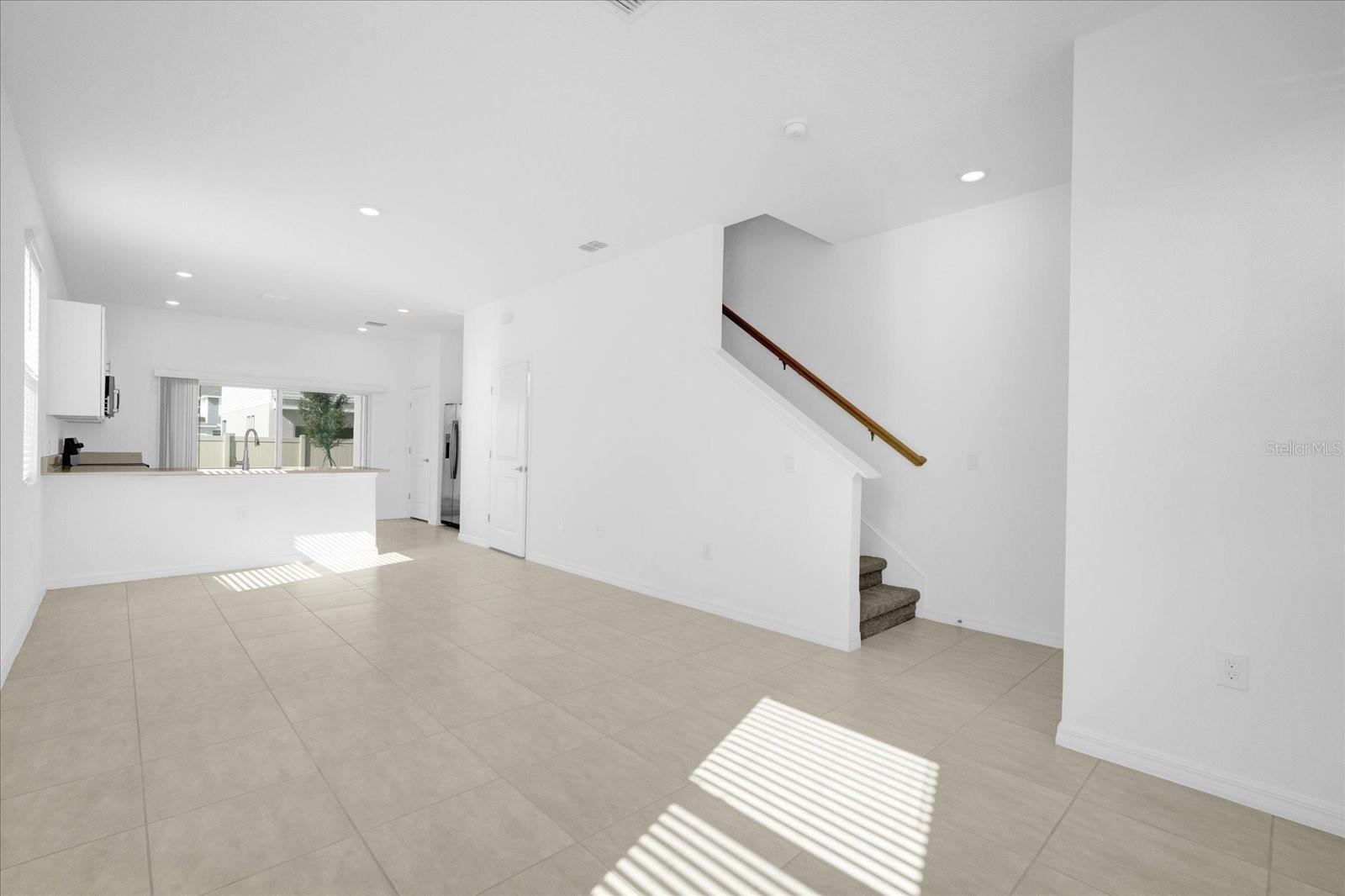 Image 10 of 33 For 3371 Composition Street