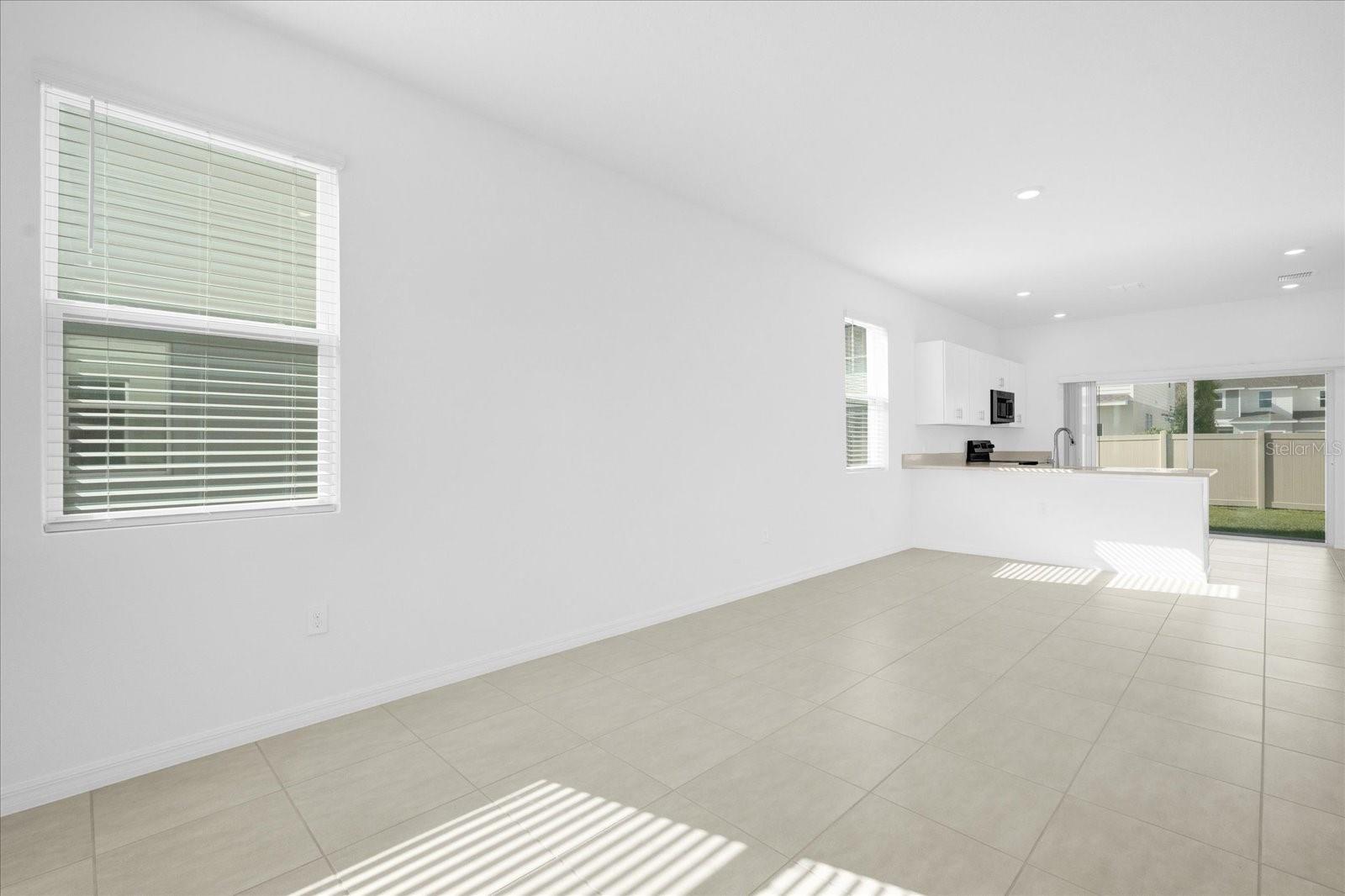 Image 18 of 33 For 3371 Composition Street