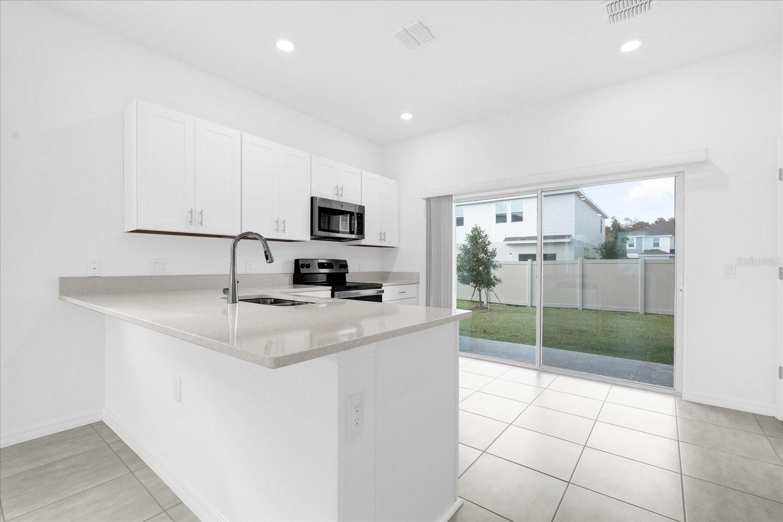 Image 5 of 33 For 3371 Composition Street