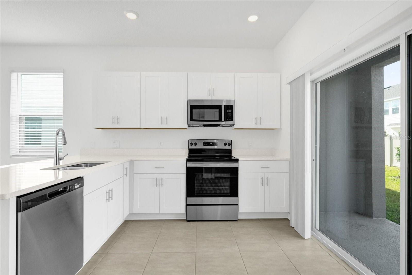 Image 7 of 33 For 3371 Composition Street