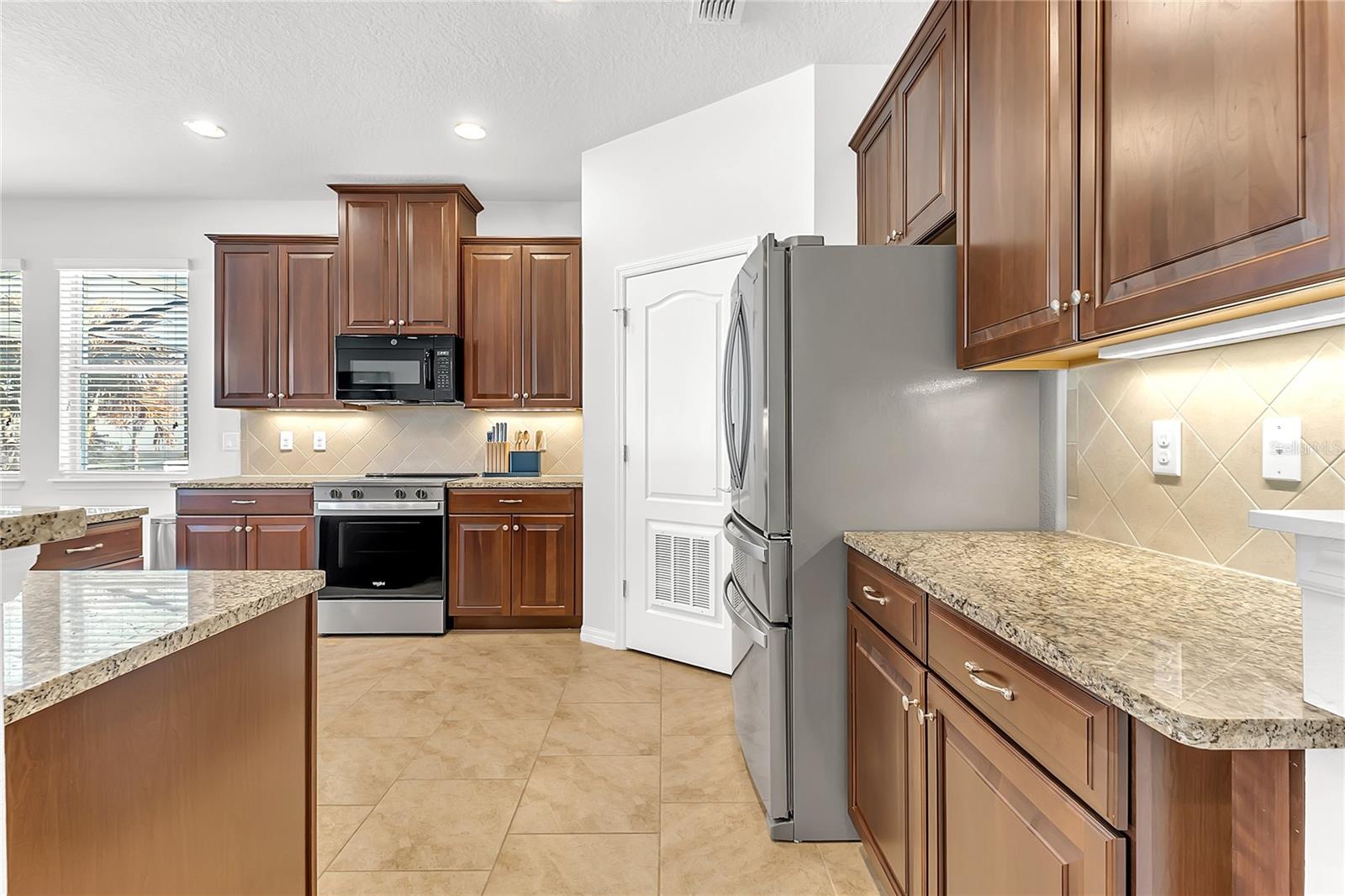 Image 37 of 54 For 121 Whirlaway Drive