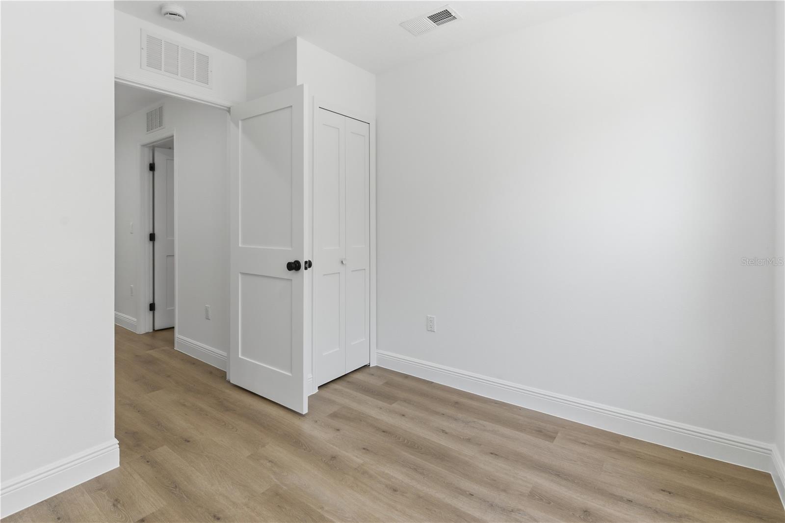 Image 22 of 25 For 727 Clemson Drive