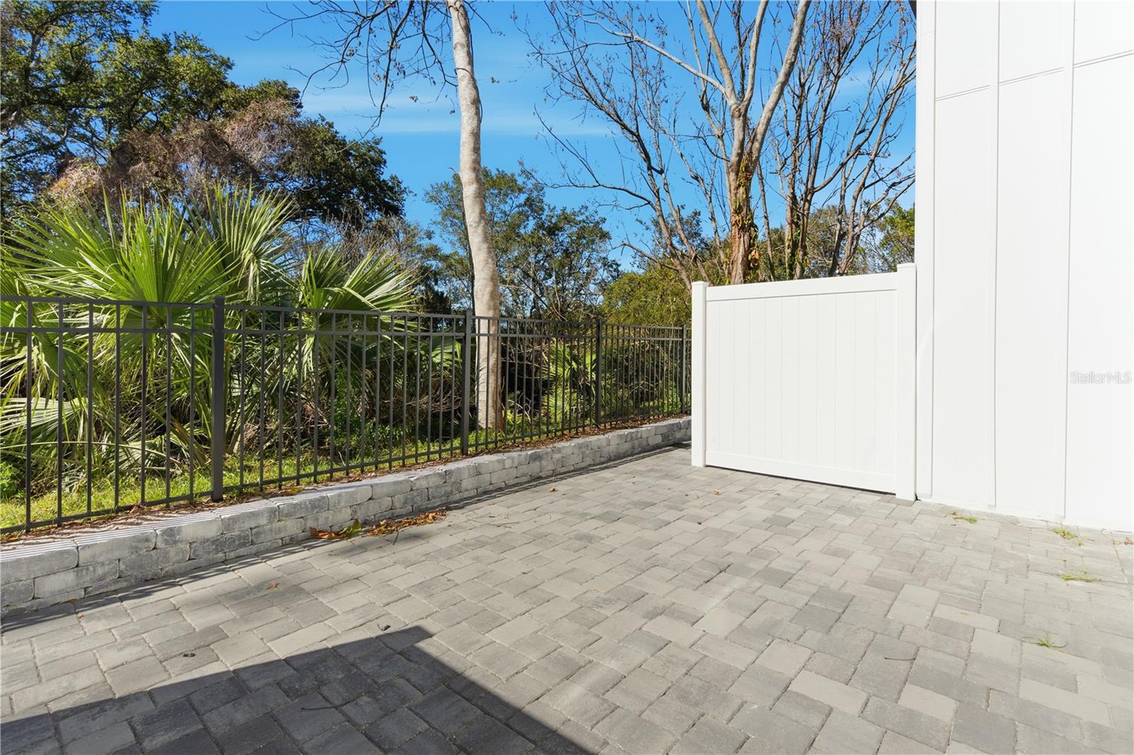 Image 24 of 25 For 727 Clemson Drive