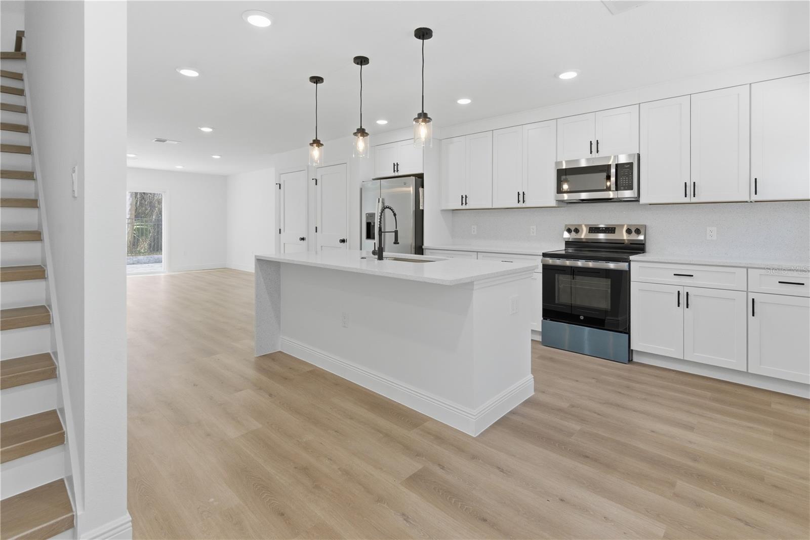 Image 3 of 25 For 727 Clemson Drive