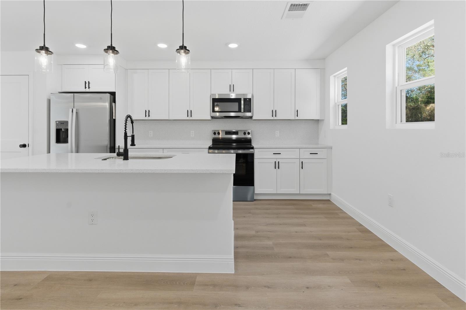 Image 4 of 25 For 727 Clemson Drive