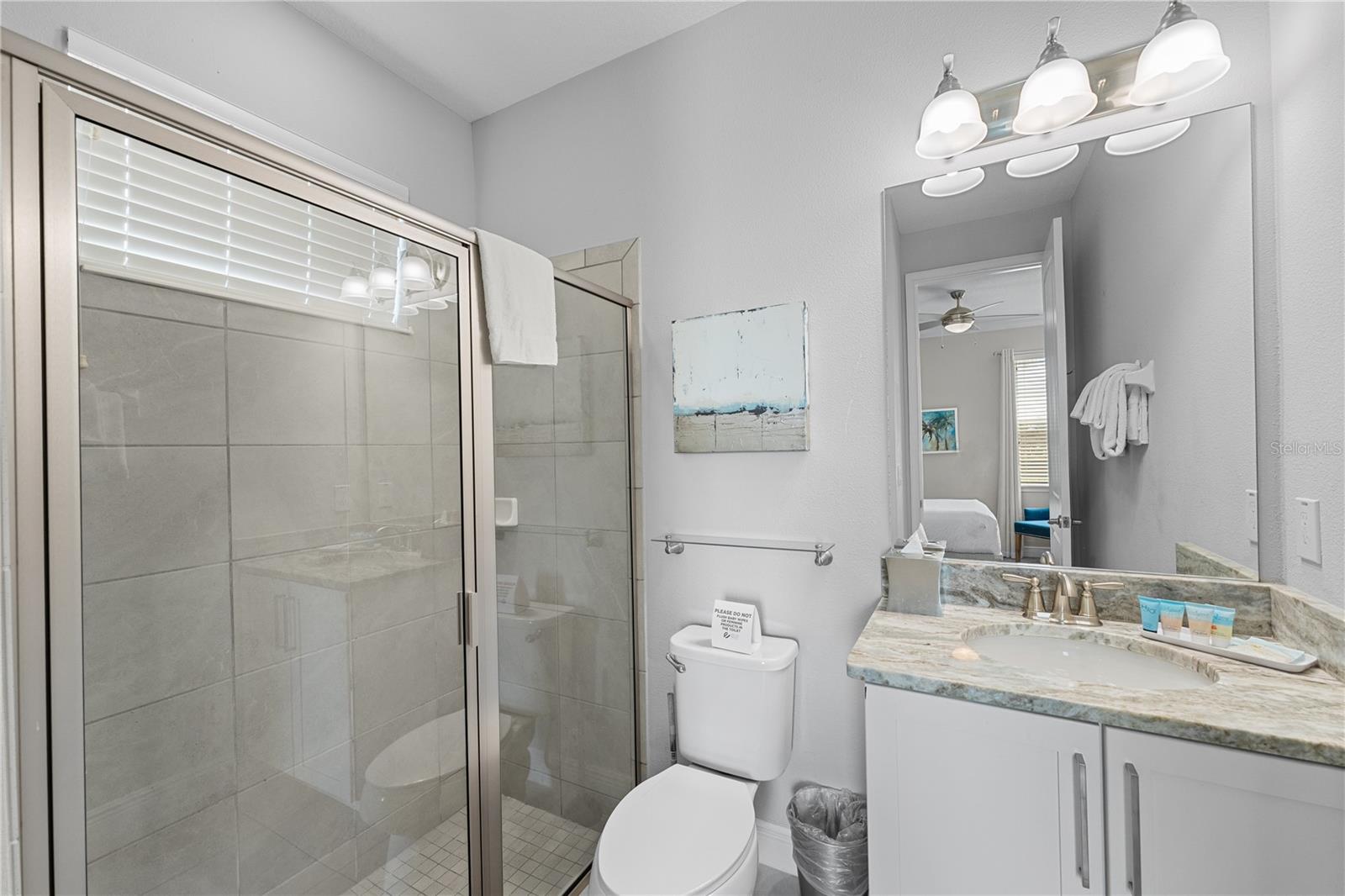 Image 31 of 91 For 7664 Fairfax Drive