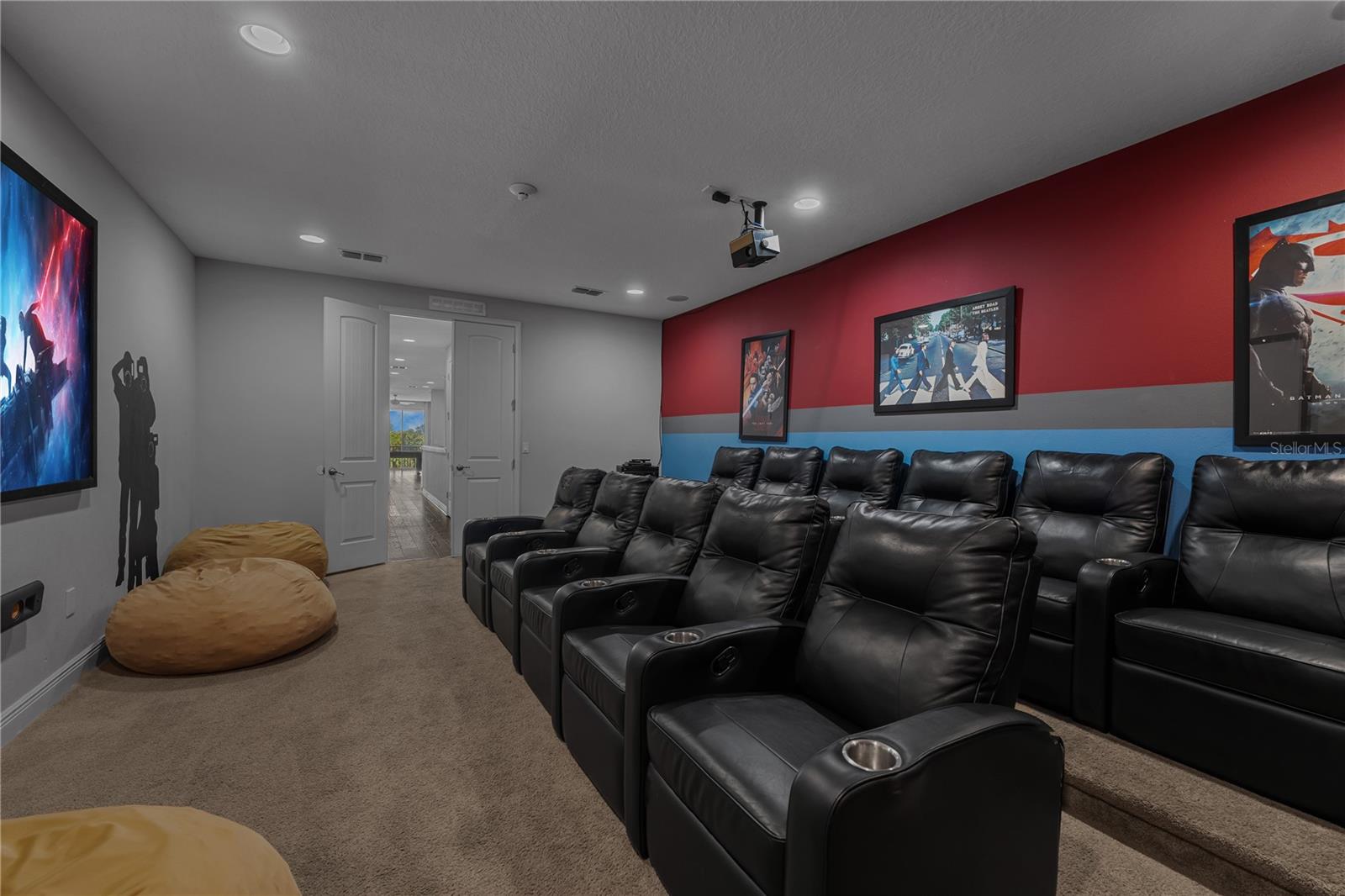 Image 50 of 91 For 7664 Fairfax Drive