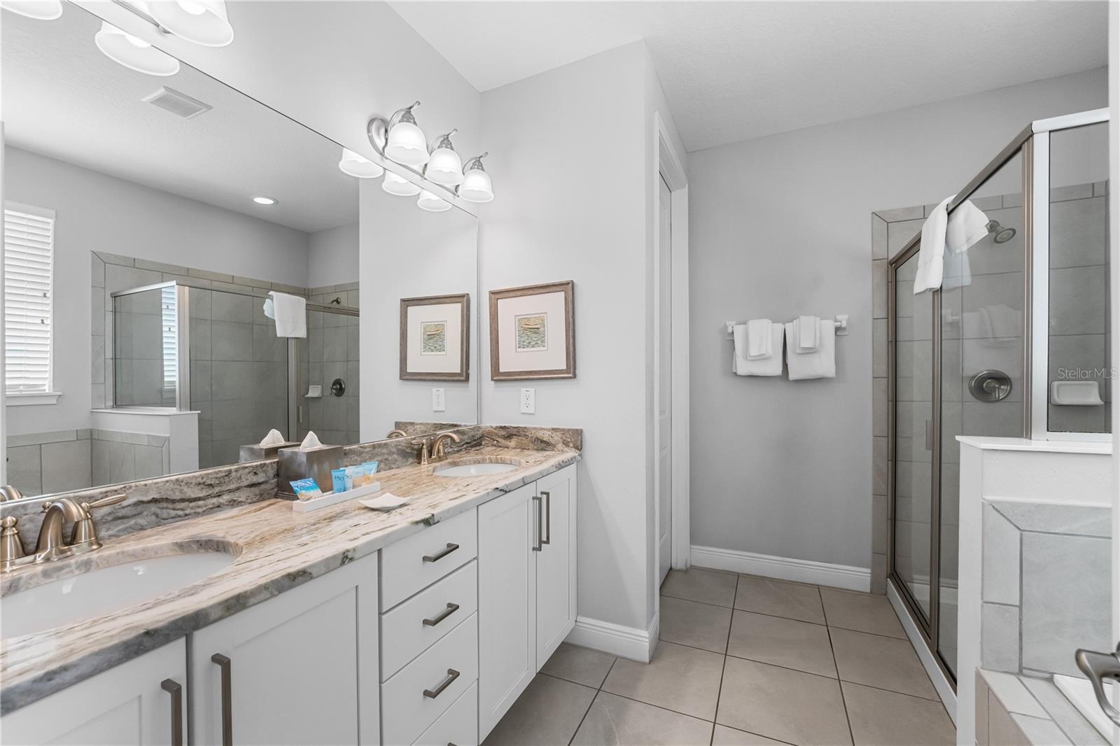 Image 54 of 91 For 7664 Fairfax Drive