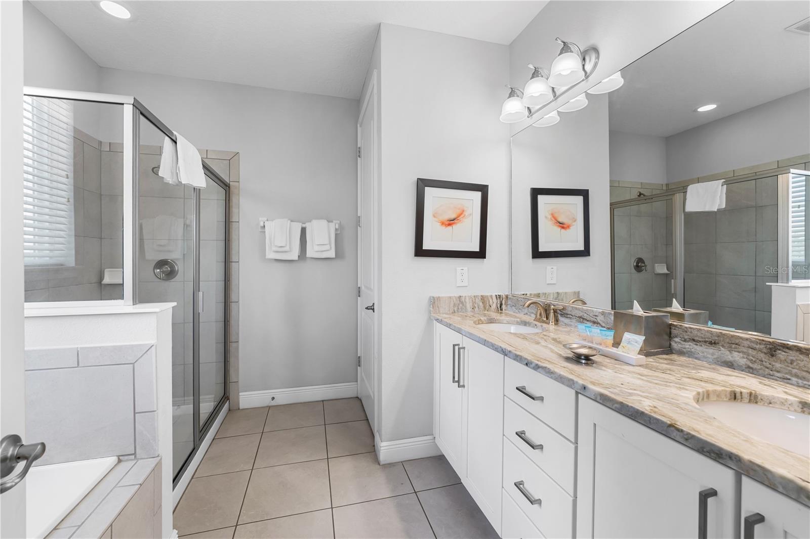 Image 56 of 91 For 7664 Fairfax Drive