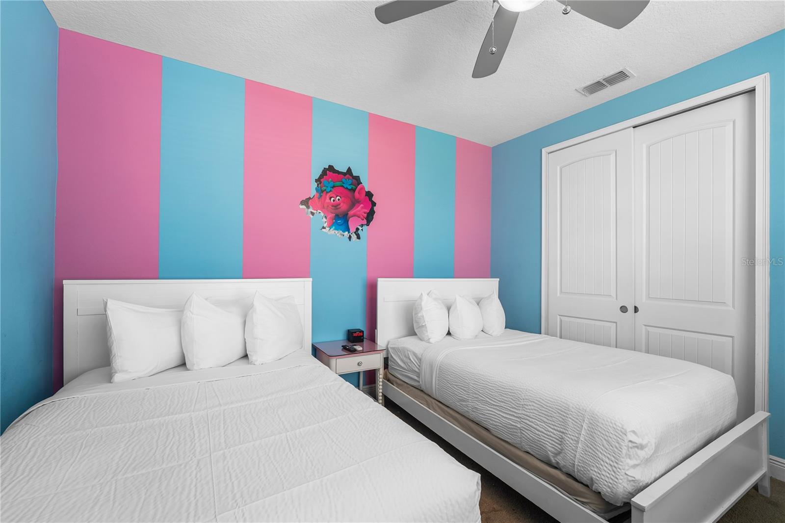 Image 67 of 91 For 7664 Fairfax Drive