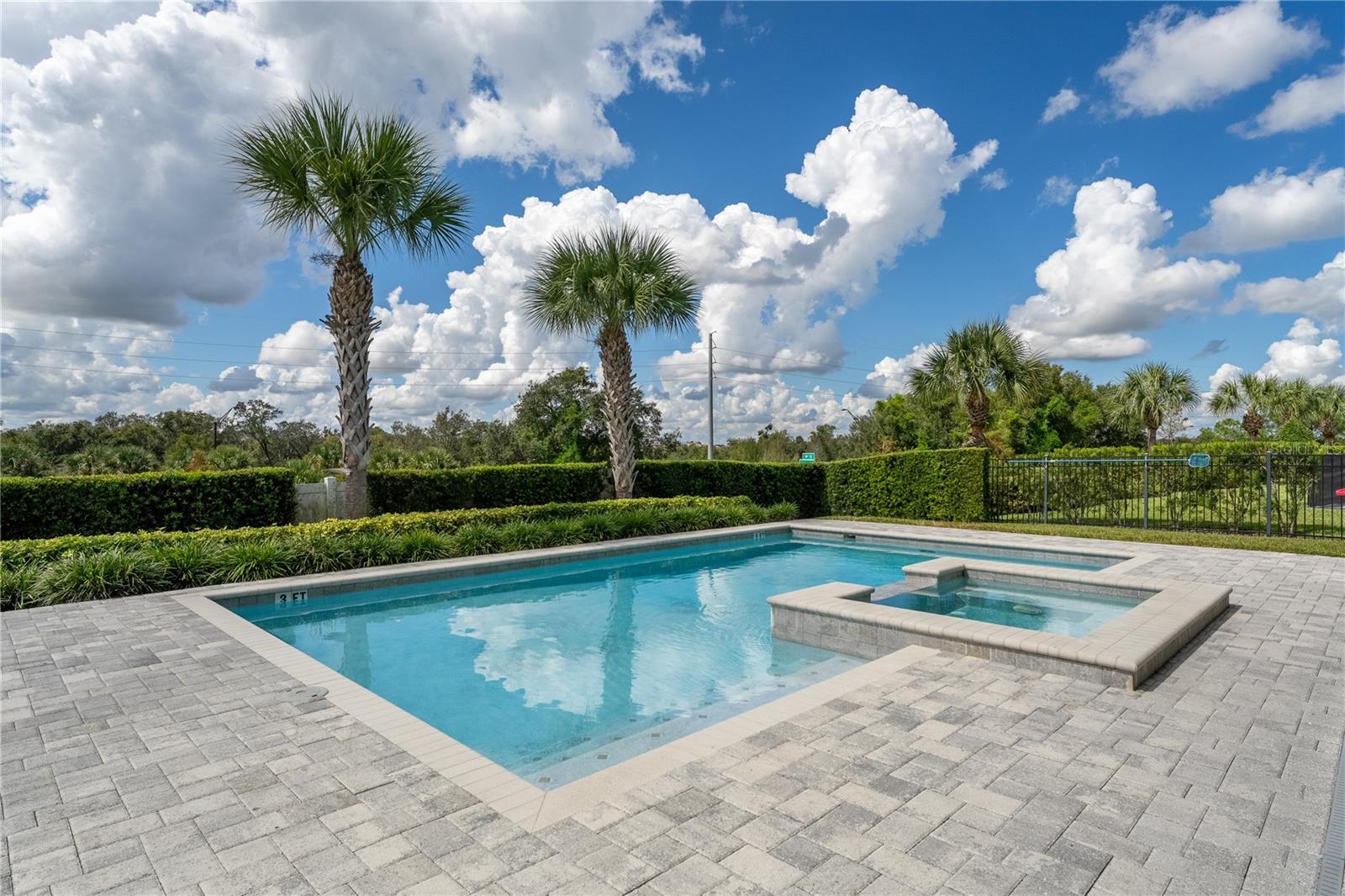 Image 73 of 91 For 7664 Fairfax Drive