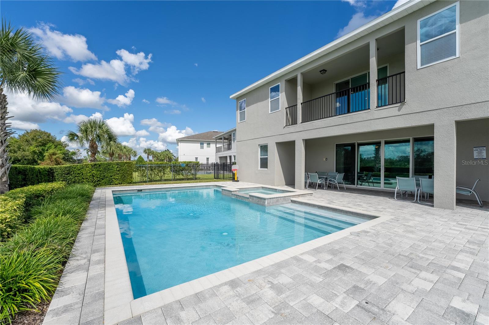 Image 74 of 91 For 7664 Fairfax Drive