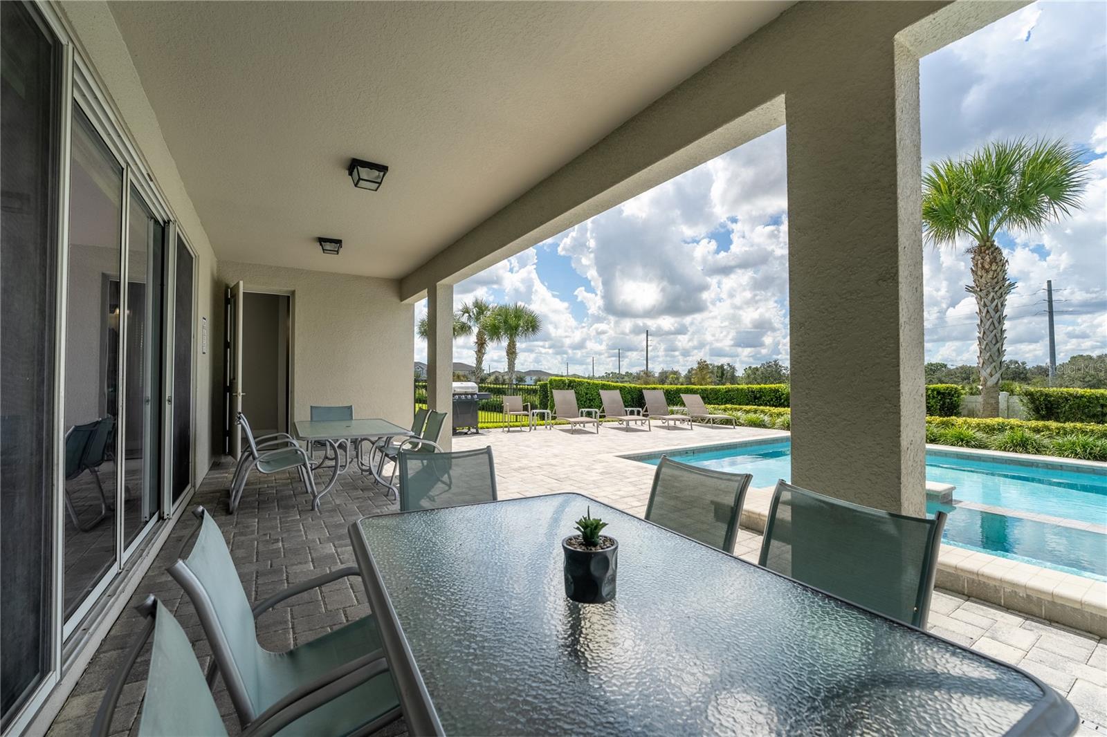 Image 77 of 91 For 7664 Fairfax Drive