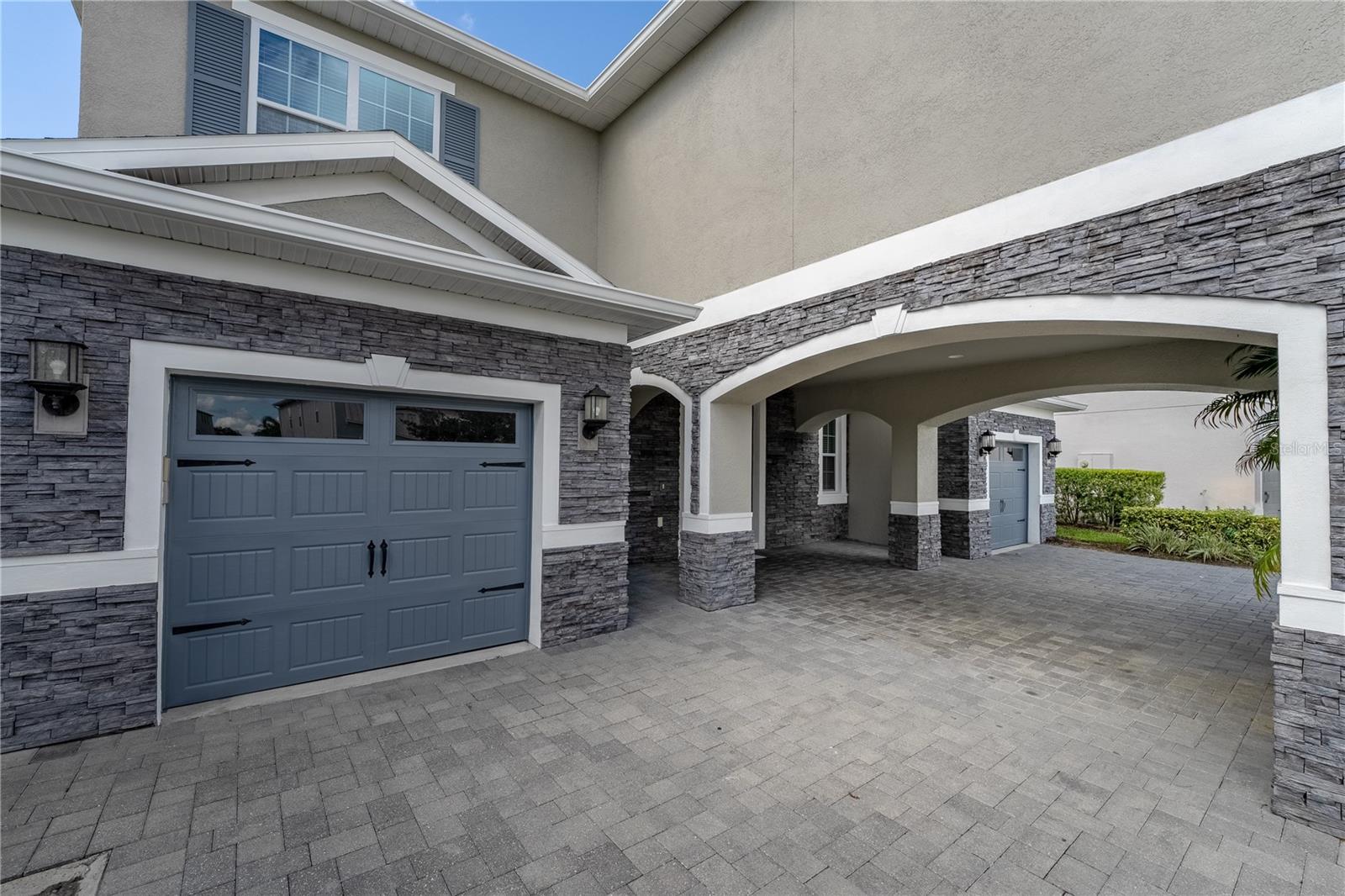 Image 8 of 91 For 7664 Fairfax Drive