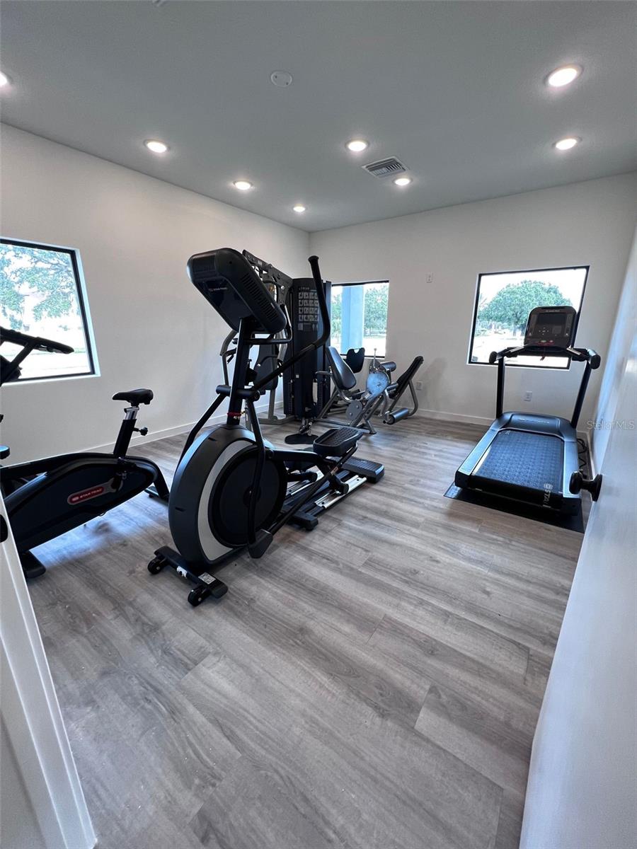 Image 30 of 37 For 3229 Energy Drive