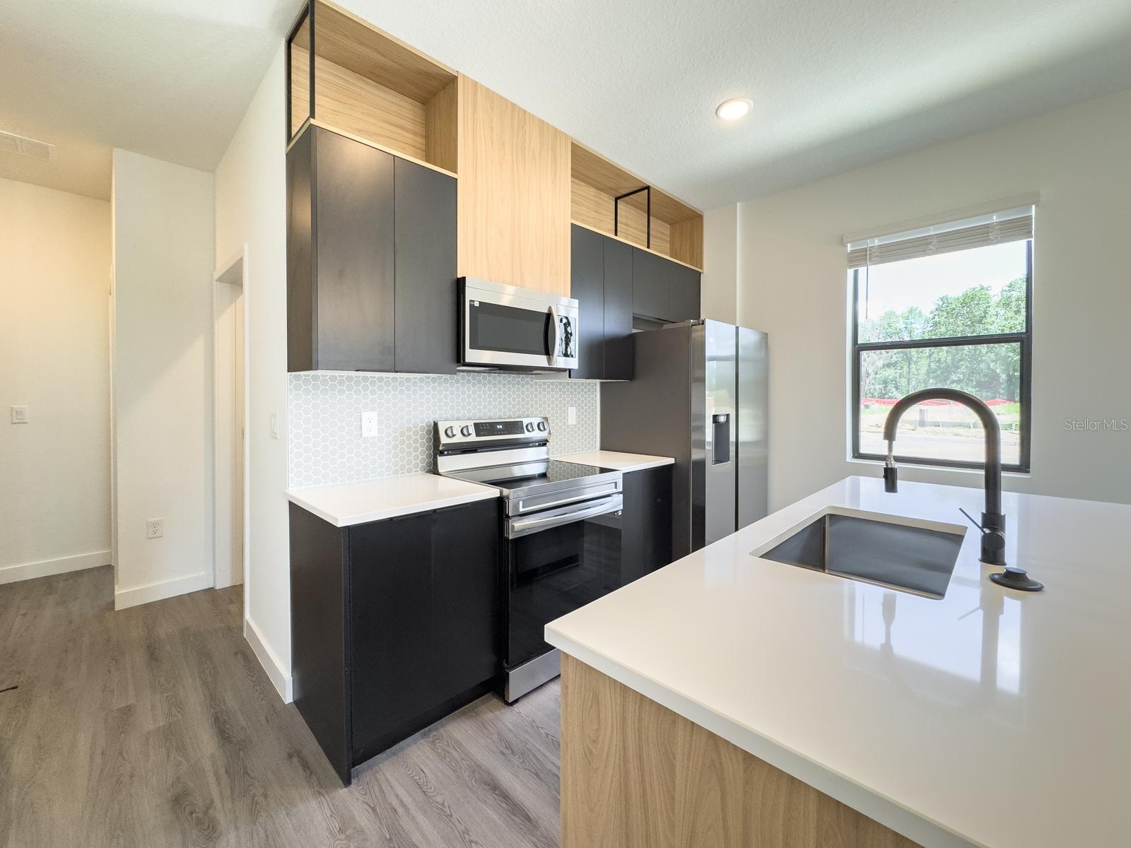 Image 8 of 37 For 3229 Energy Drive