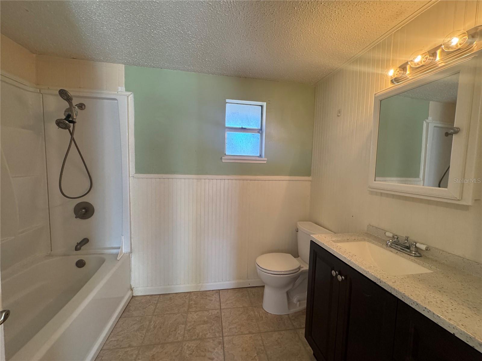 Image 9 of 20 For 3104 Jefferson Street A