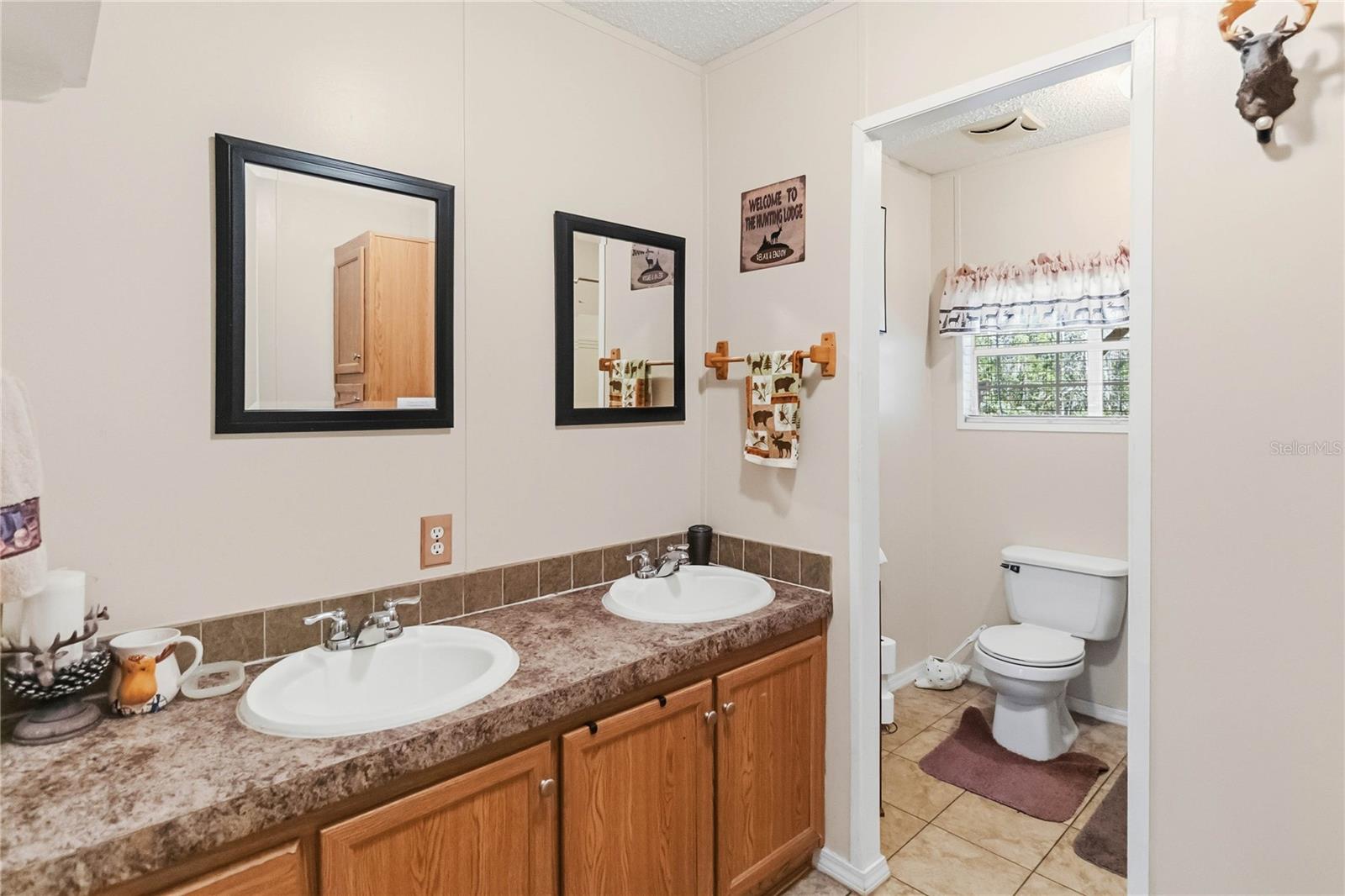 Image 25 of 35 For 37806 Brookside Drive