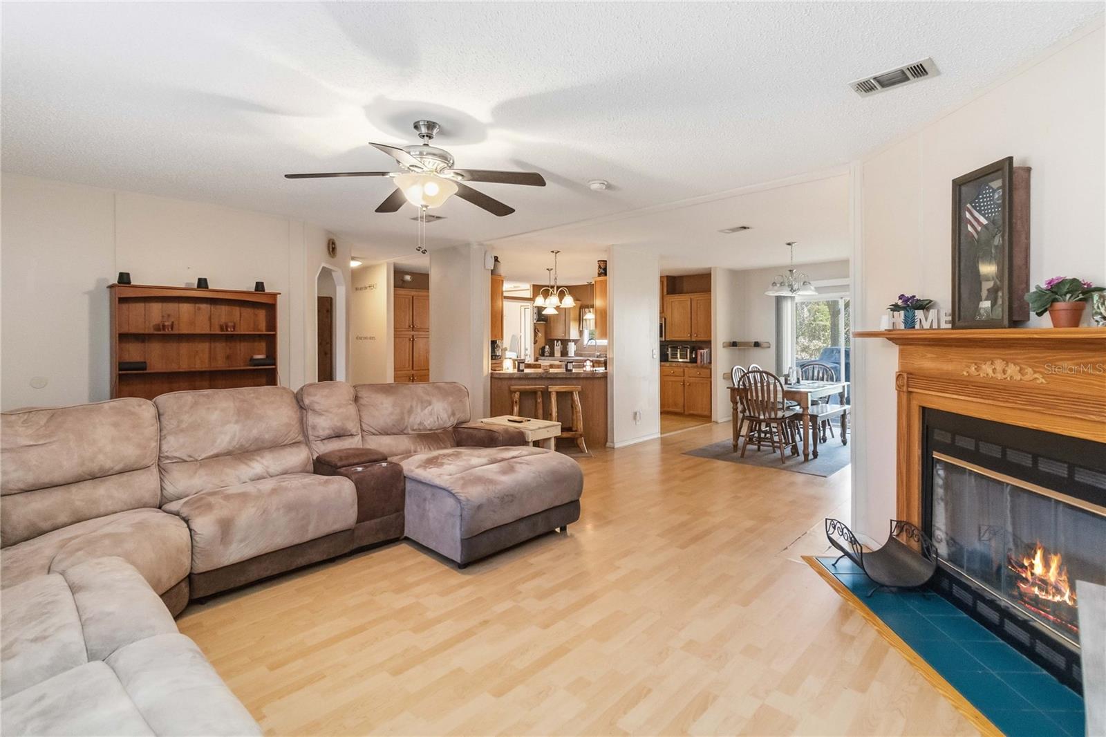 Image 7 of 35 For 37806 Brookside Drive