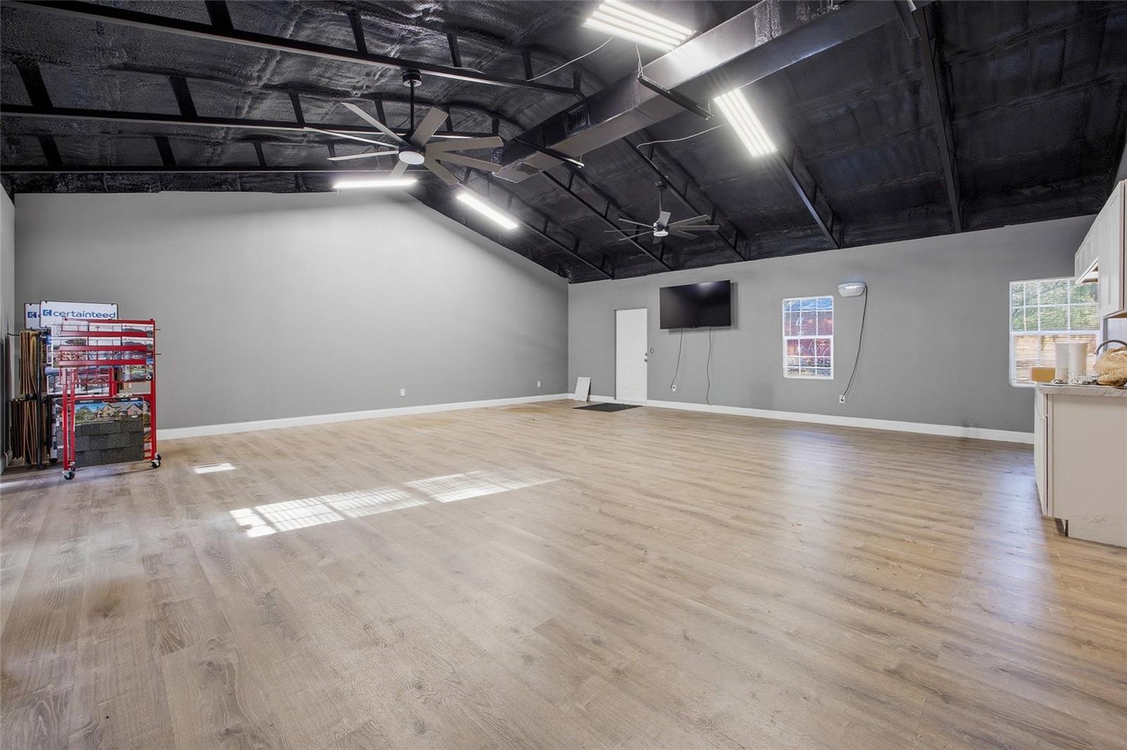 Image 5 of 48 For 17220 130th Avenue