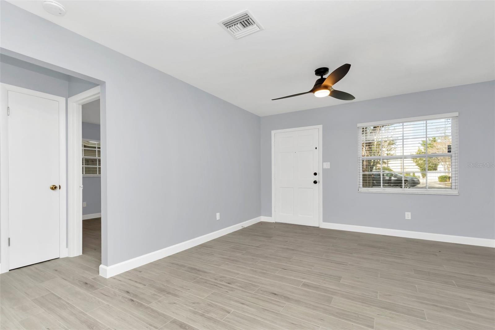 Image 10 of 27 For 1256 Michigan Avenue