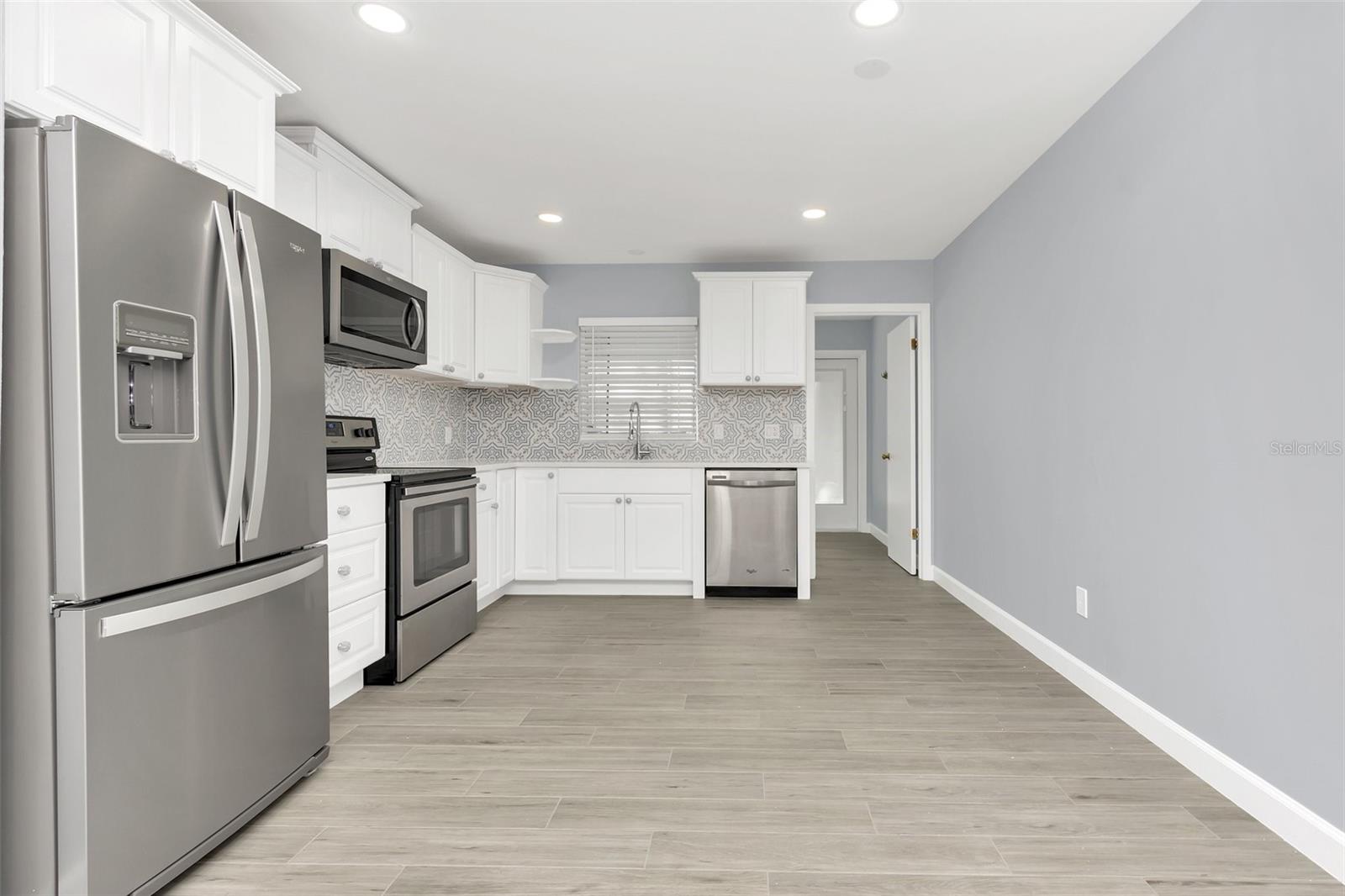 Image 11 of 27 For 1256 Michigan Avenue