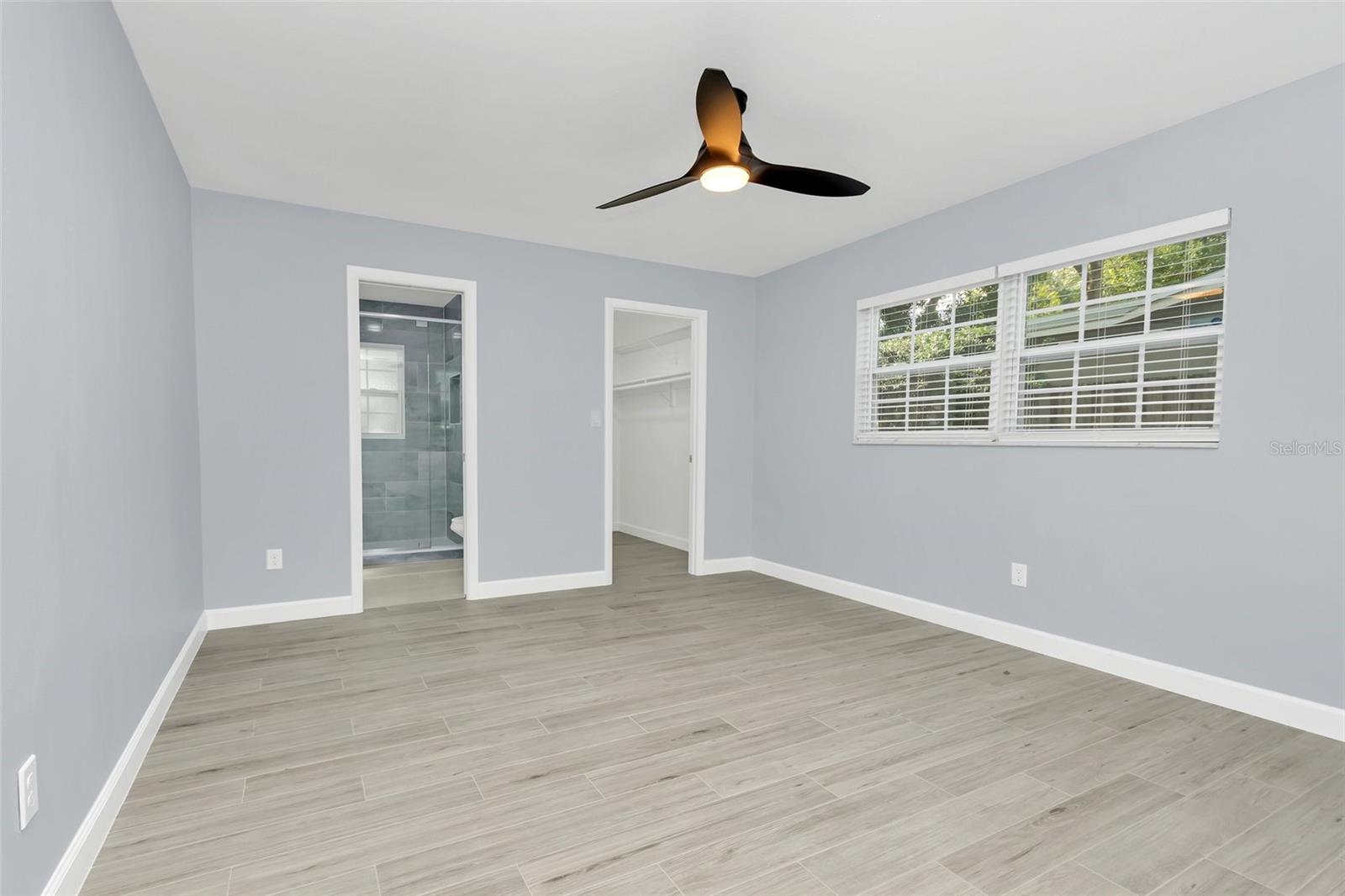 Image 17 of 27 For 1256 Michigan Avenue