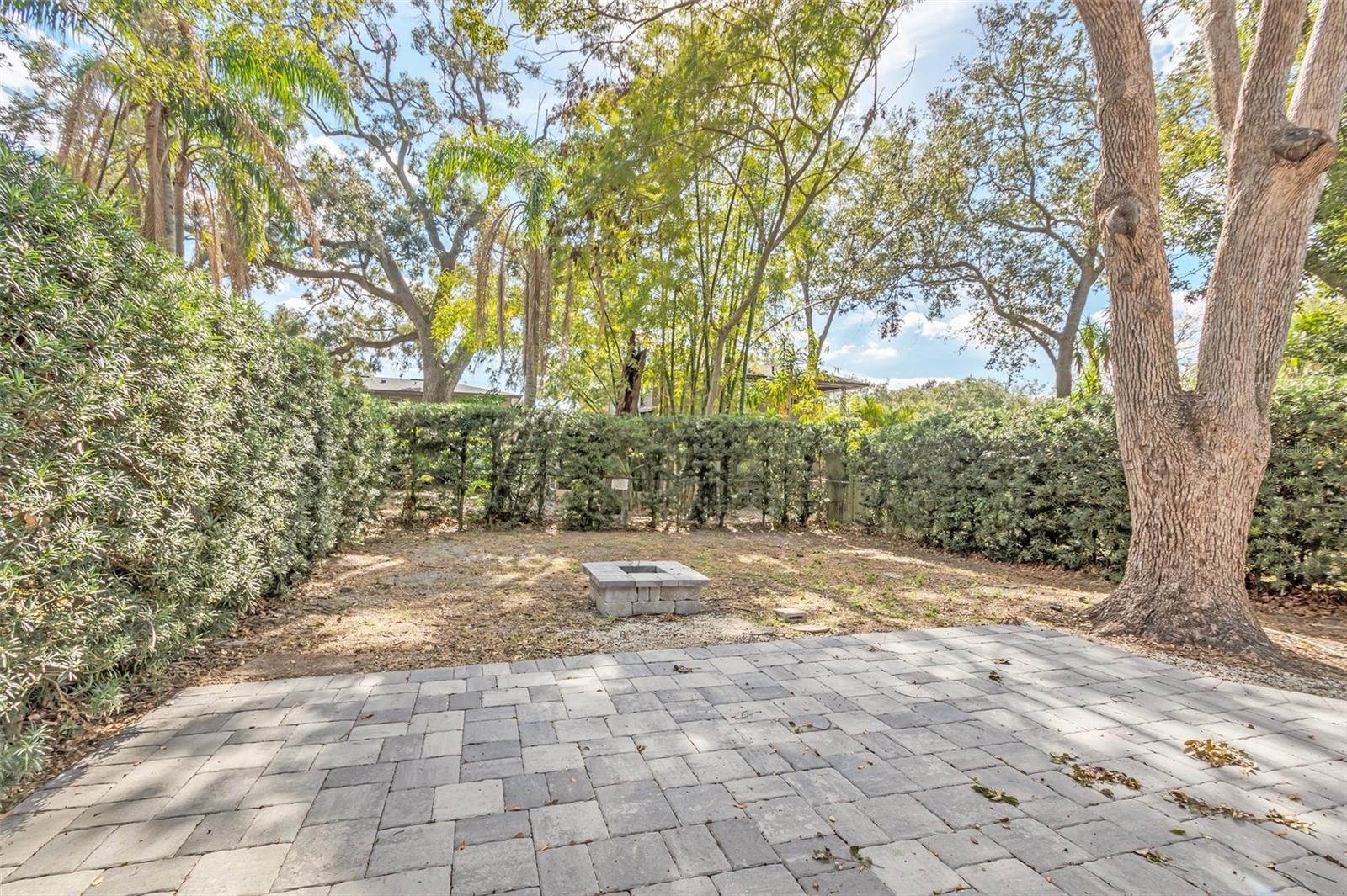 Image 24 of 27 For 1256 Michigan Avenue