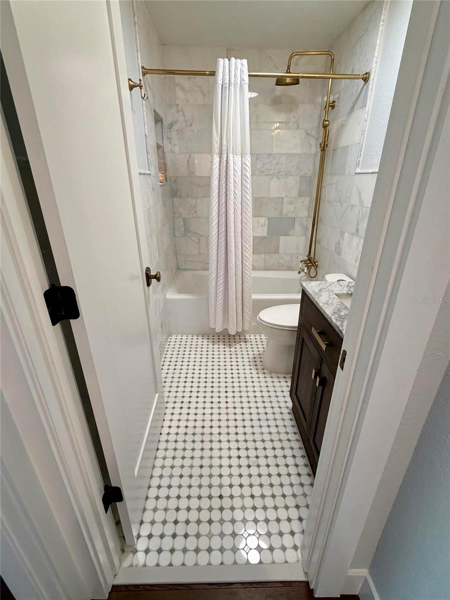 Image 27 of 36 For 6525 Engram Road