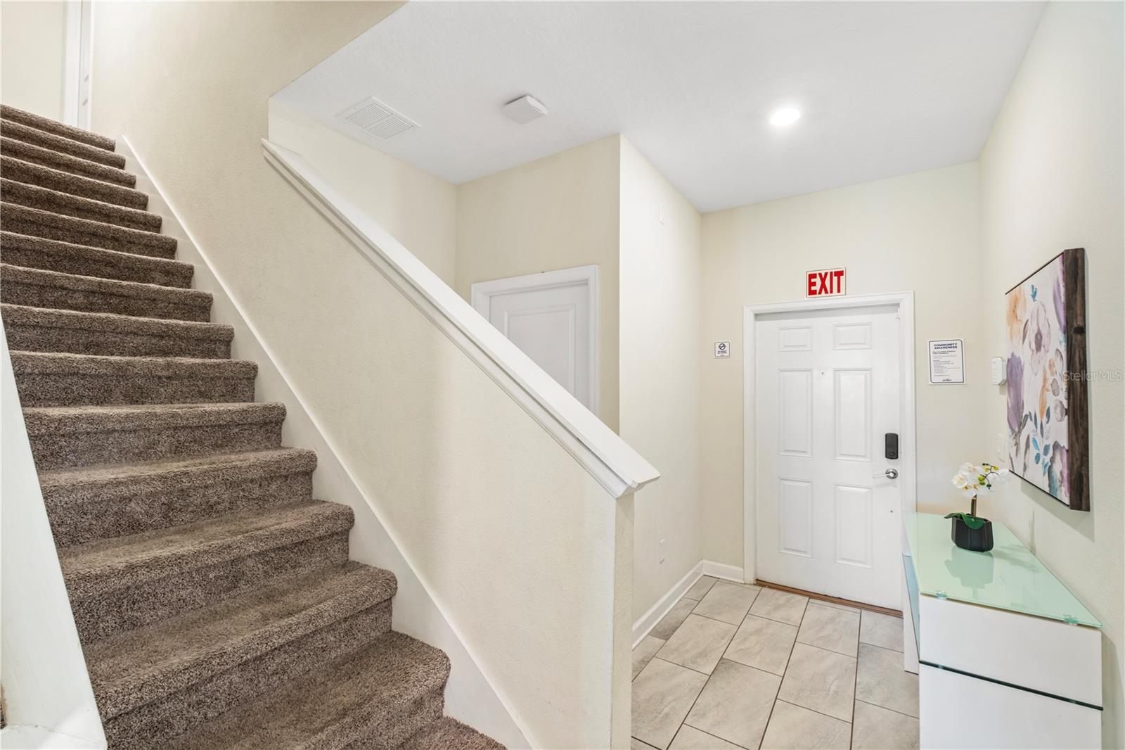 Image 11 of 31 For 4960 Windermere Avenue