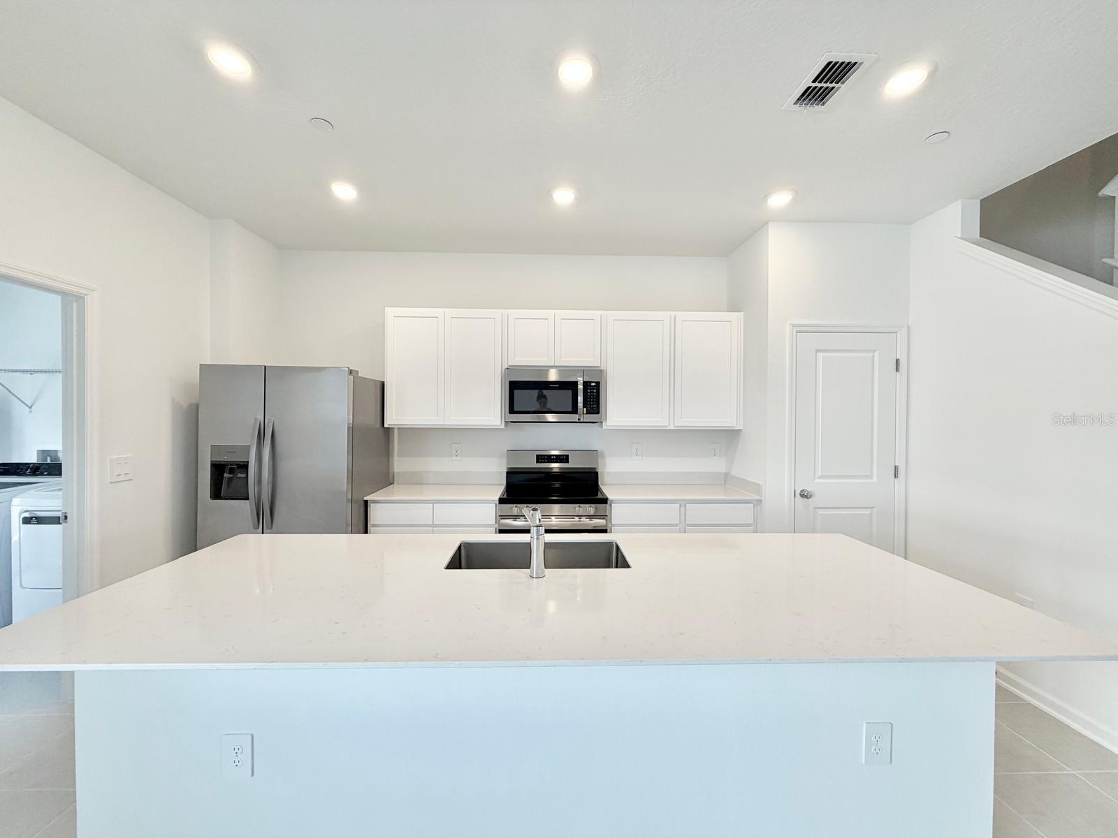 Image 10 of 29 For 2344 Rider Rain Lane