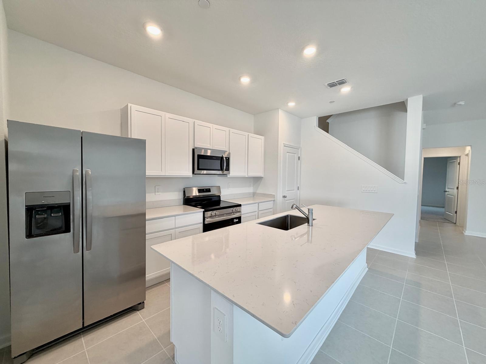 Image 11 of 29 For 2344 Rider Rain Lane