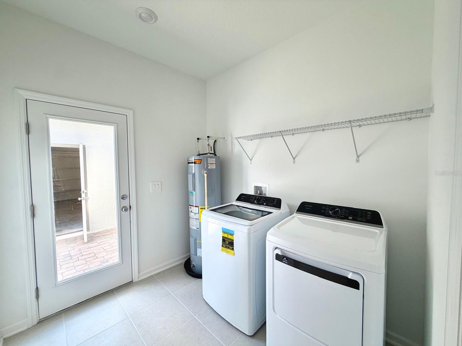 Image 19 of 29 For 2344 Rider Rain Lane