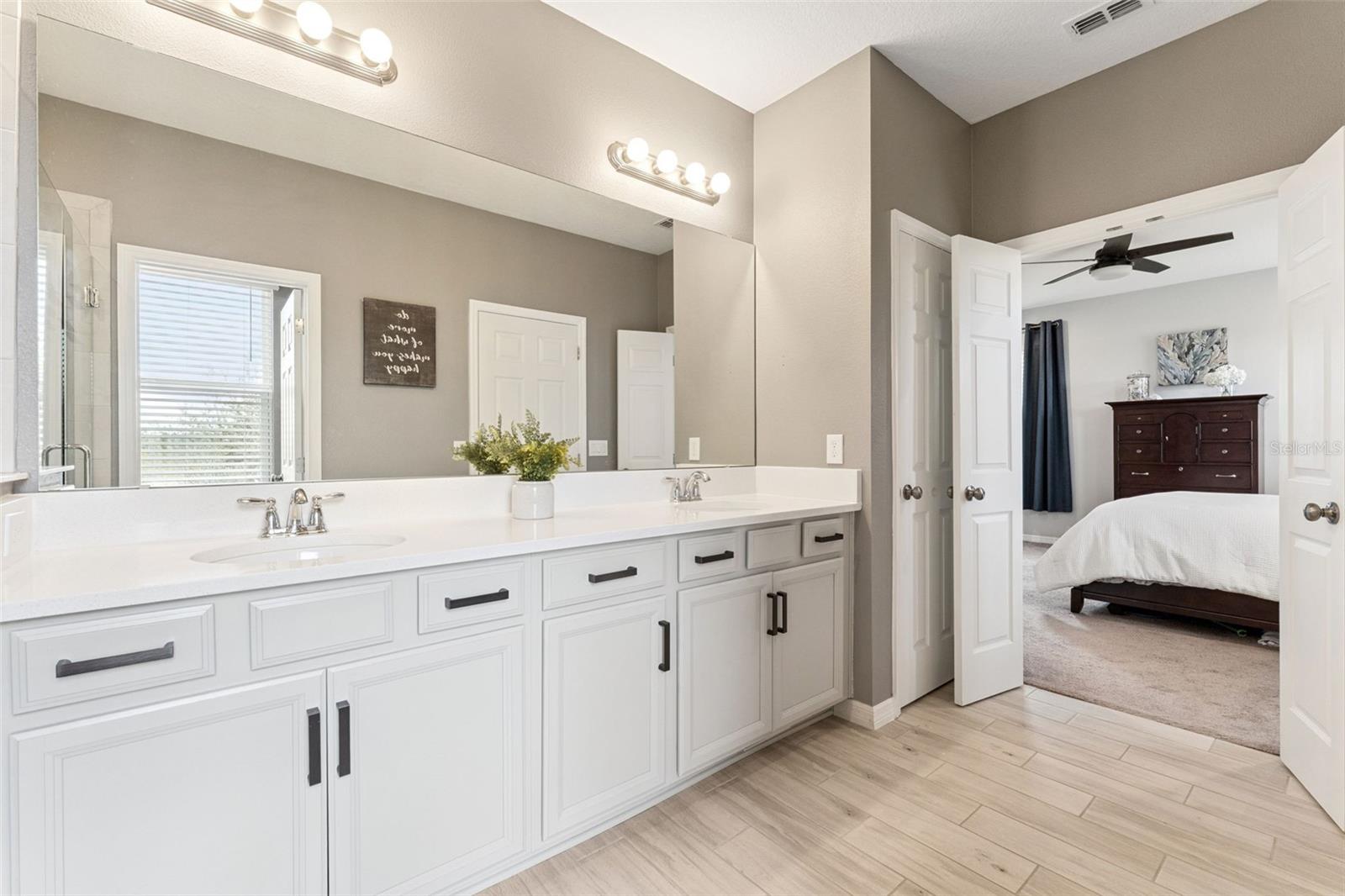 Image 23 of 43 For 1183 Wildmeadow Run