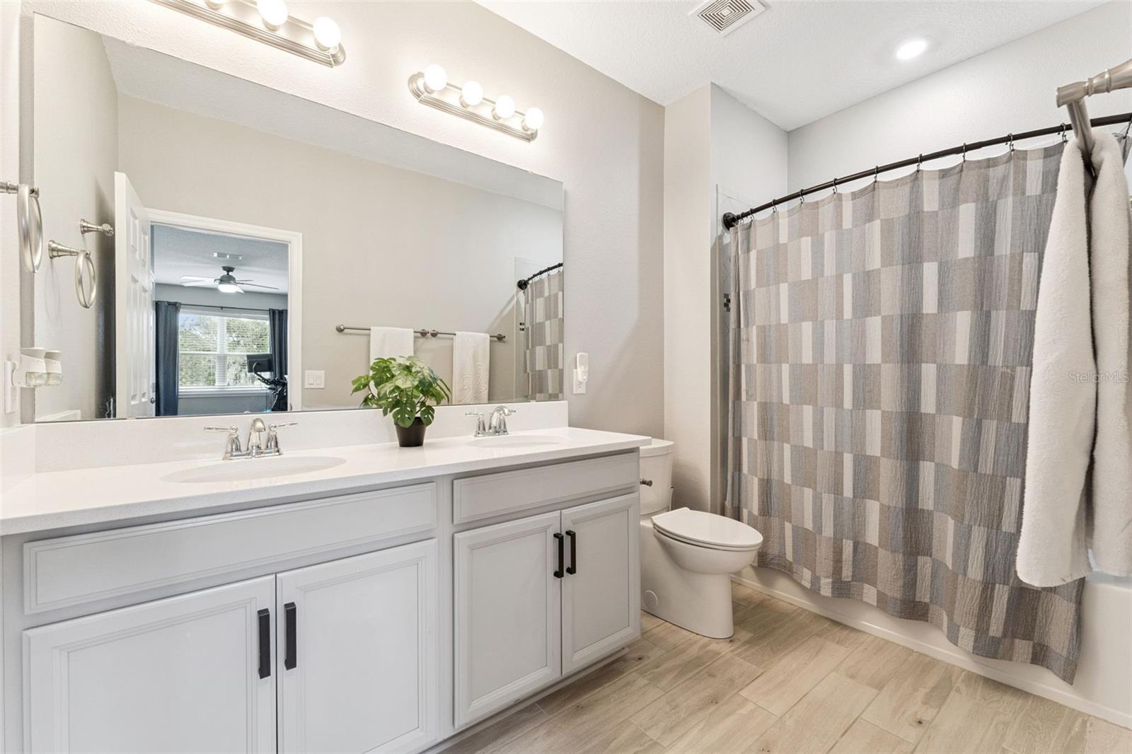 Image 26 of 43 For 1183 Wildmeadow Run