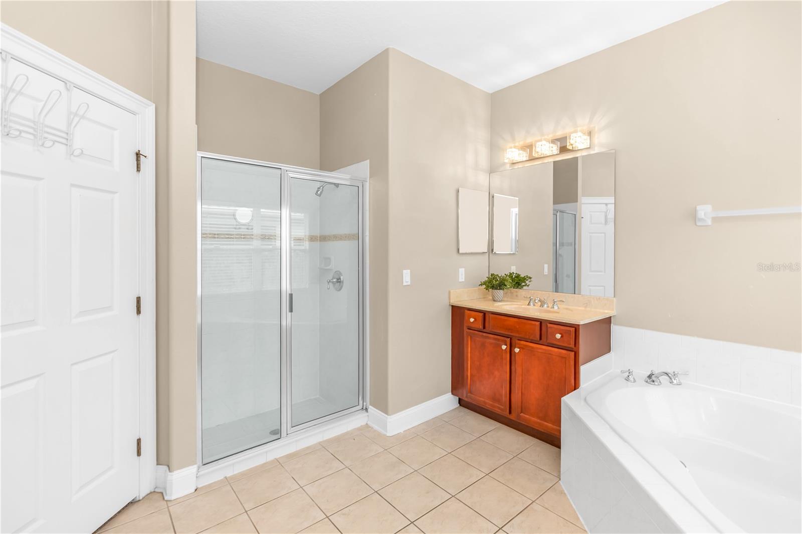 Image 18 of 37 For 6971 Lucca Street