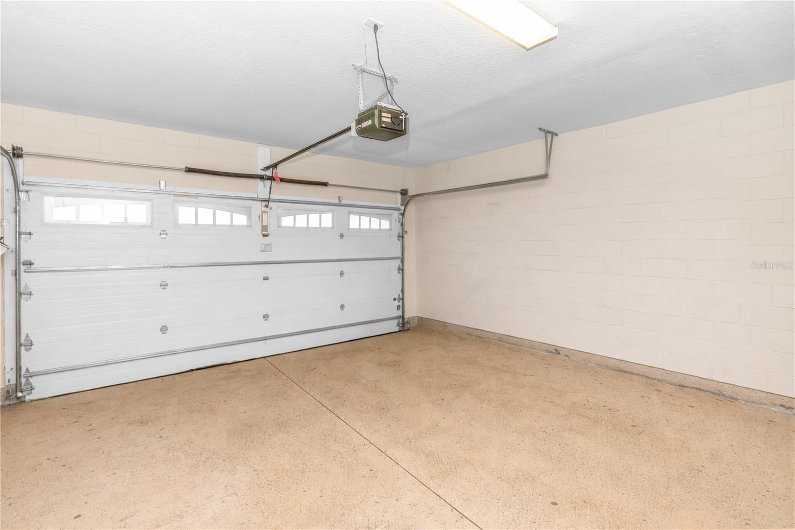 Image 28 of 37 For 6971 Lucca Street