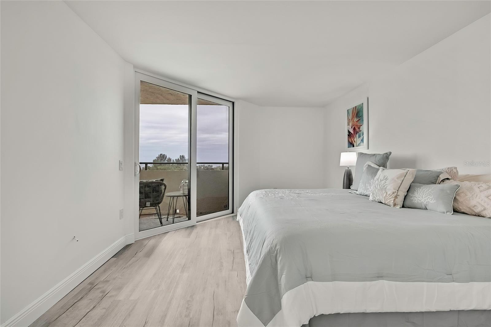 Image 13 of 47 For 5915 Sea Ranch Drive 315