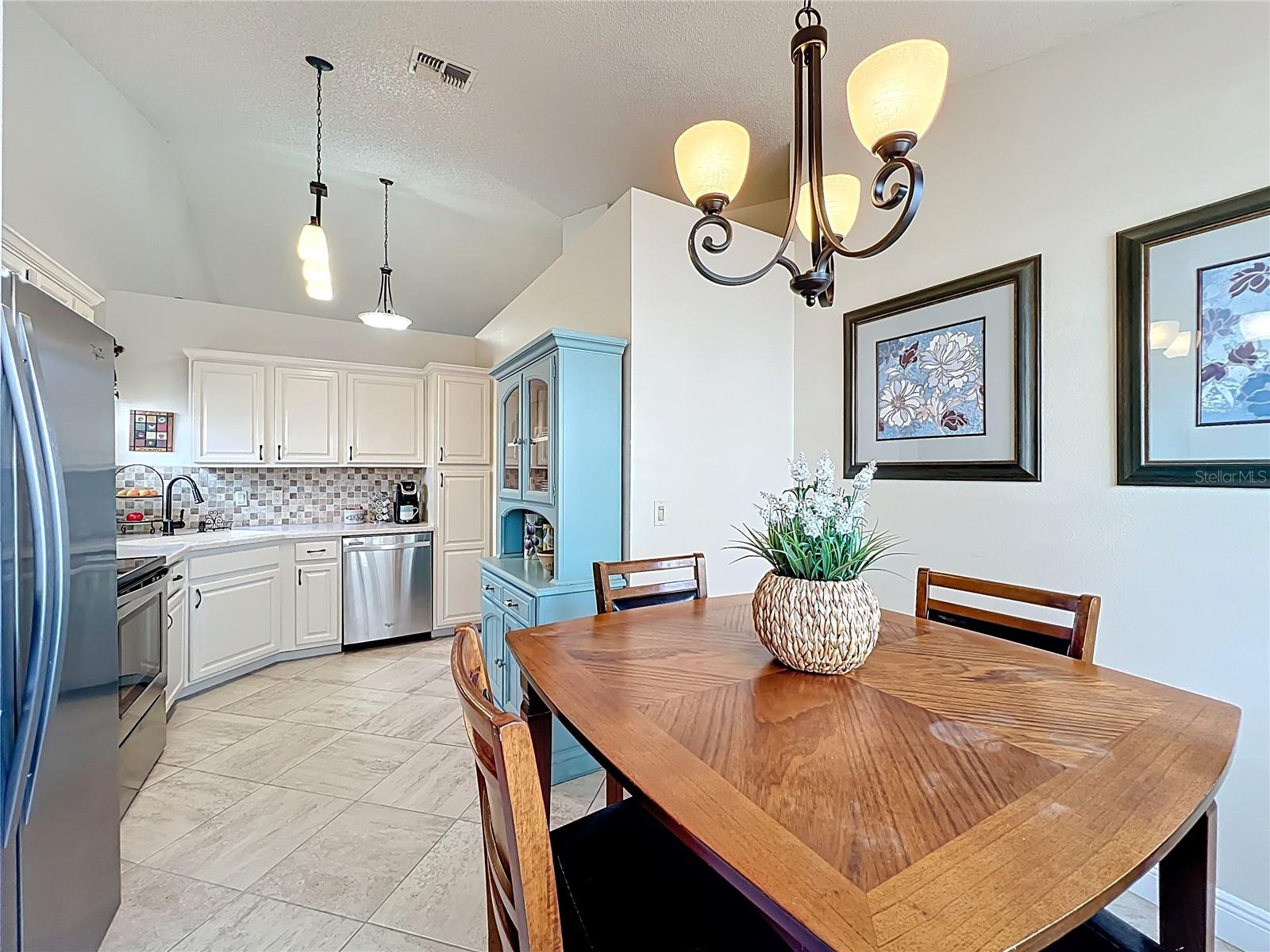 Image 12 of 34 For 2871 Boulder Falls Court