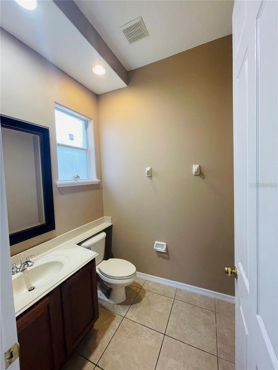 Image 12 of 24 For 930 Spring Oak Circle