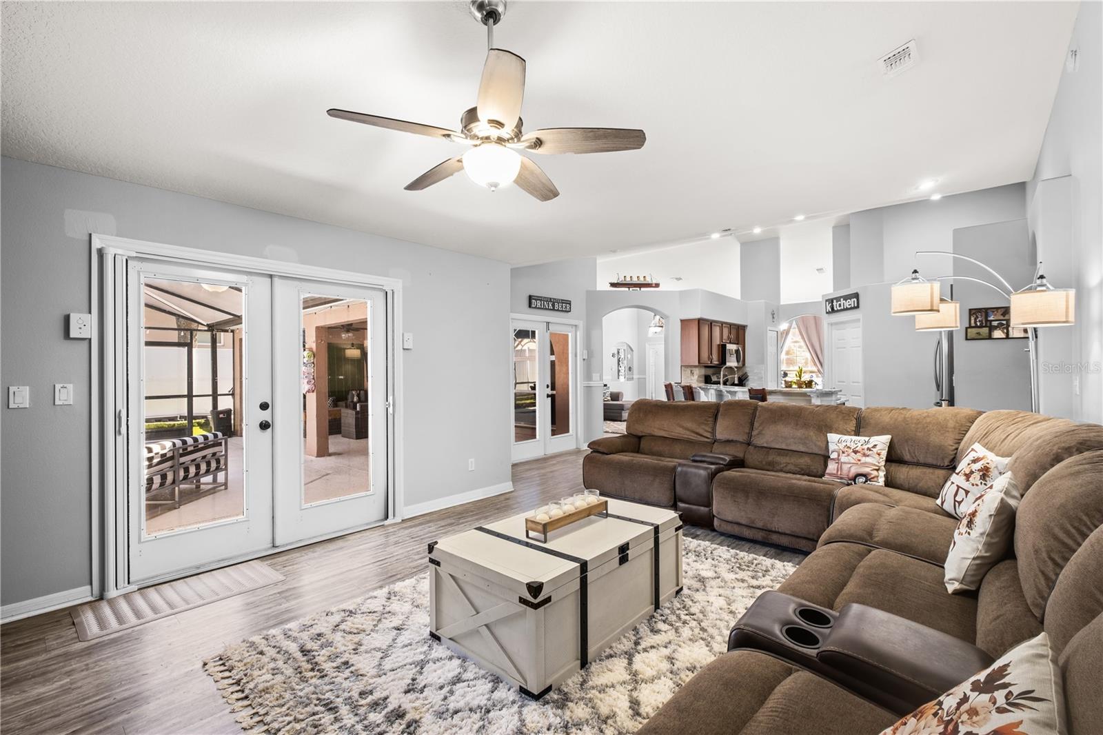 Image 15 of 40 For 14126 Greater Pines Boulevard