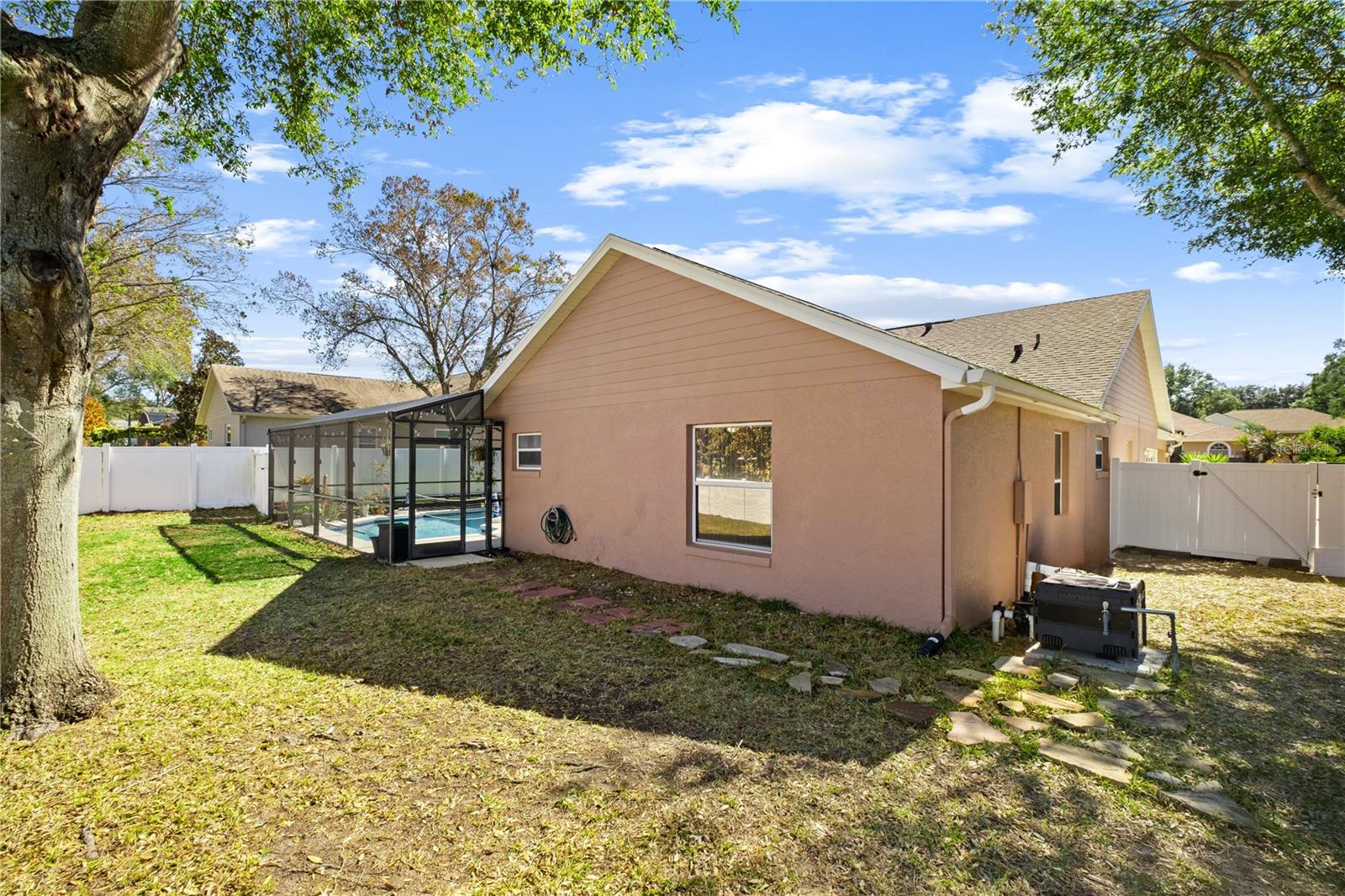 Image 22 of 40 For 14126 Greater Pines Boulevard