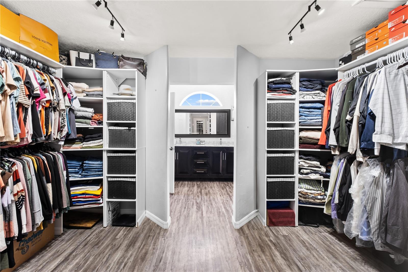 Image 26 of 40 For 14126 Greater Pines Boulevard