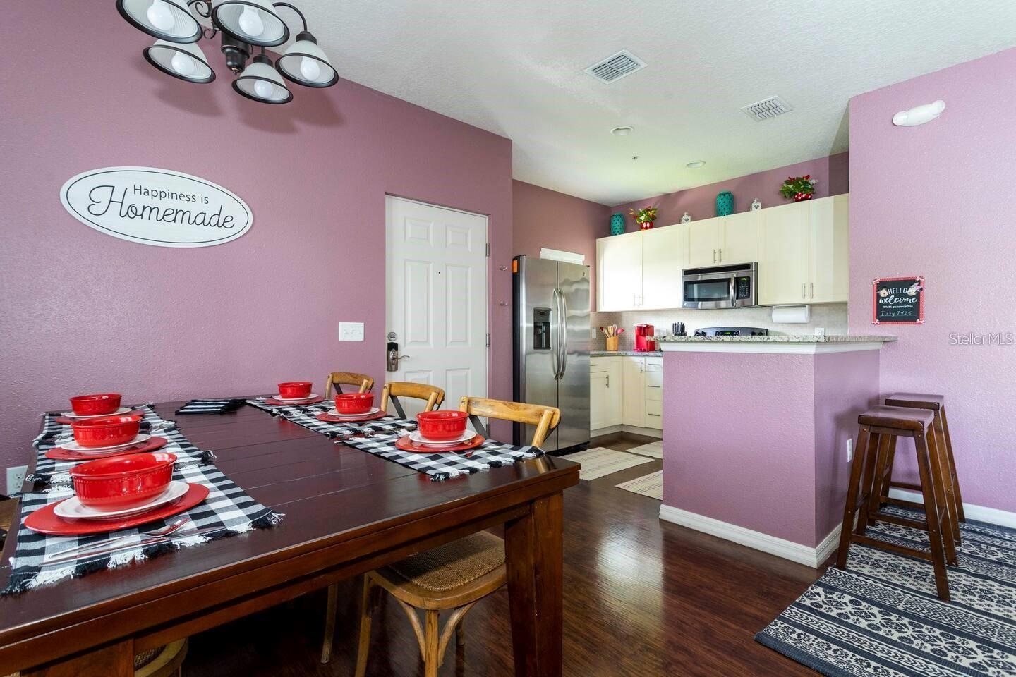 Image 5 of 24 For 2900 Edenshire Way 105