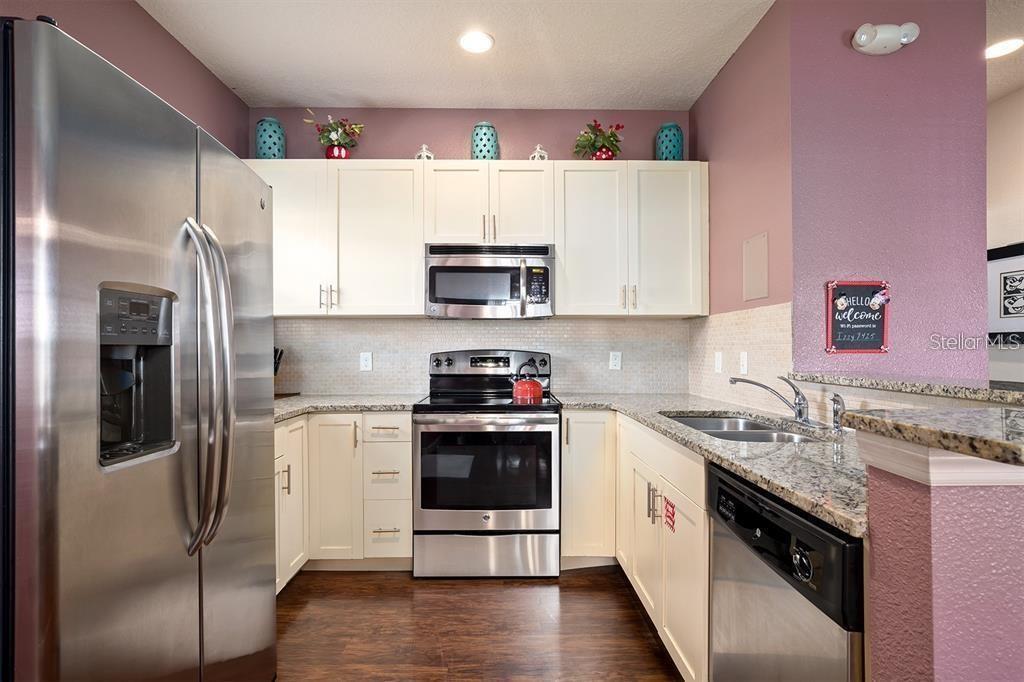 Image 8 of 24 For 2900 Edenshire Way 105