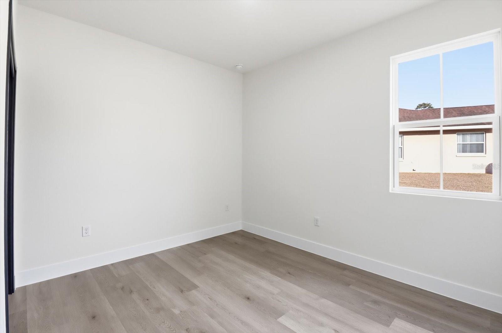 Image 24 of 38 For 6078 150th Lane